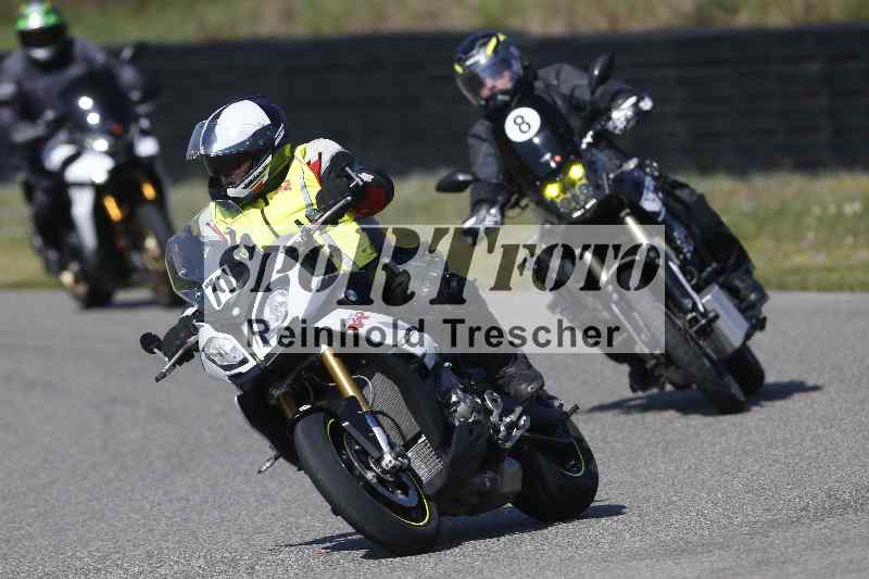 /01 02.04.2026 MAZ ADR/Gruppe rot/8